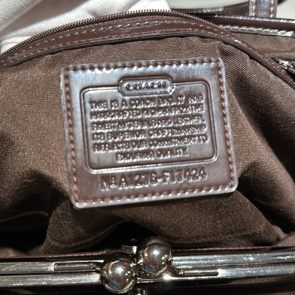 NWOT COACH F17424 Signature Bag, Vintage Tan/Brown Canvas Metallic Trim - Picture 8 of 16